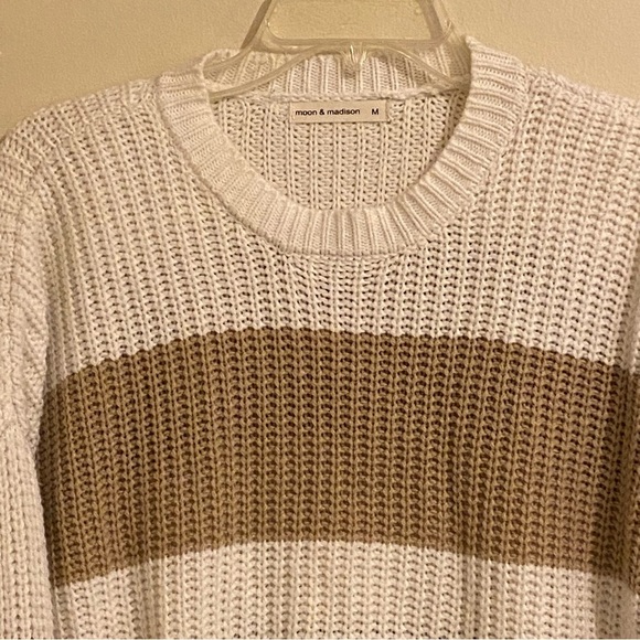 Moon & Madison Women’s Anthropologie Striped Knit Sweater M Cropped Boxy Boho - Picture 4 of 9
